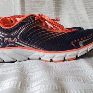 Like New Fila Memory Maranello running shoe
